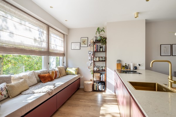 Medium property photo - Mathenesserweg 115A03, 3027 HL Rotterdam